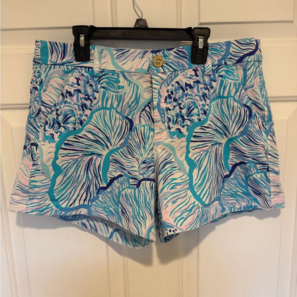 Lilly Pulitzer Blue and Pink Bermuda Shorts Resort Style